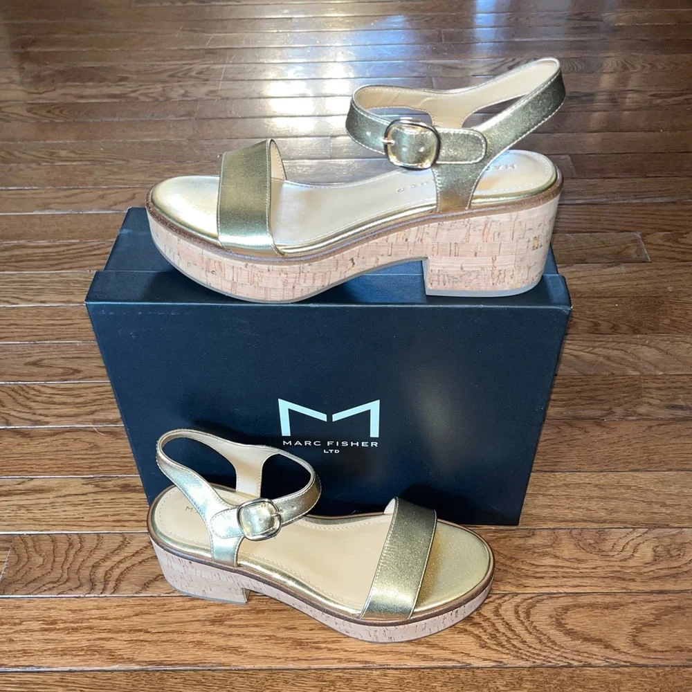 Marc Fisher LTD Quessa Platform Sandals Gold 710 & Tan Women’s Size 9